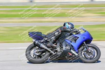 media/Jan-20-2023-Fastrack Riders (Fri) [[f2ad32aba3]]/Level 2/session 4 turn 6/